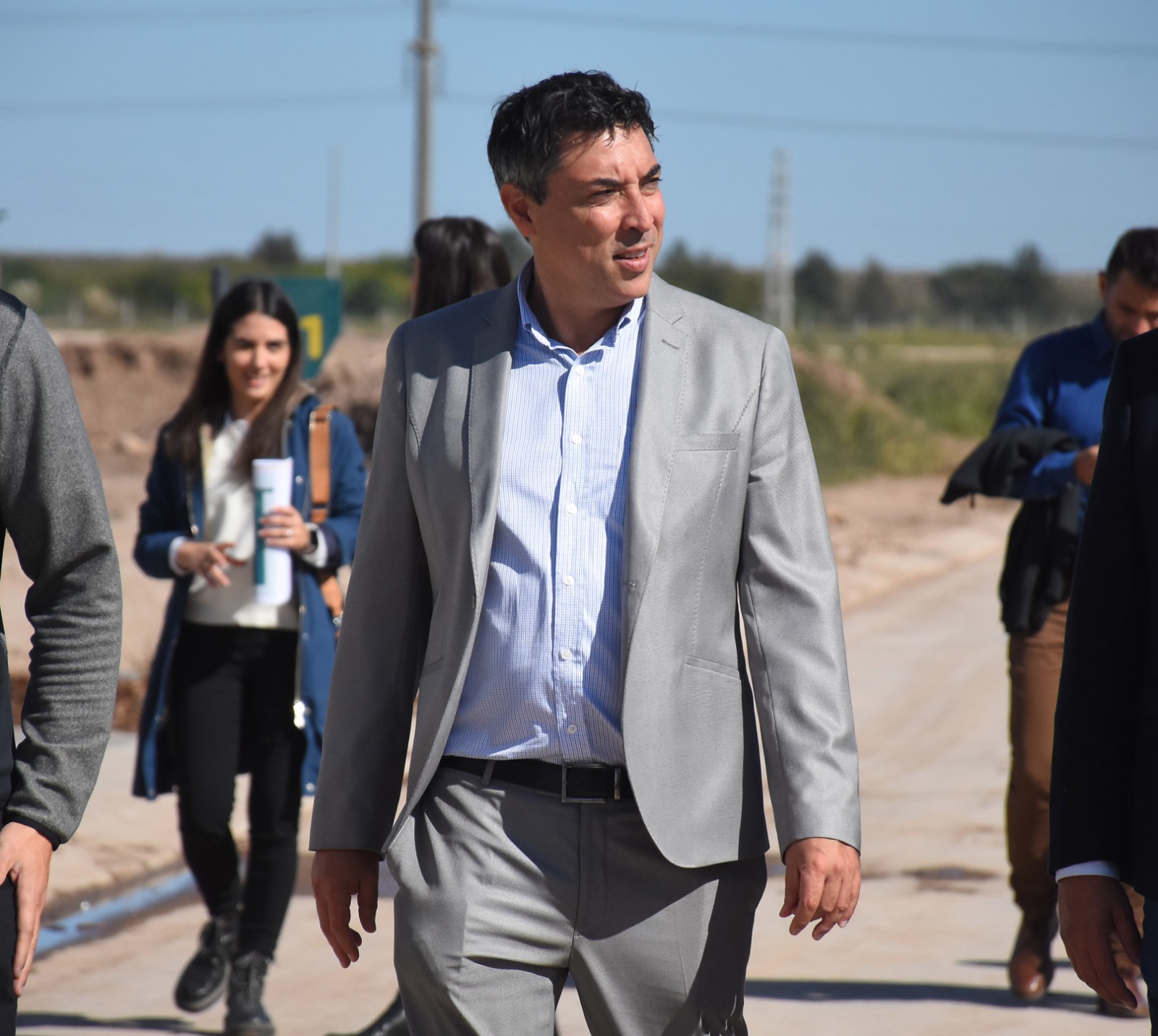 Papini recorrió el parque industrial y celebró la cooperación entre el sector público y privado